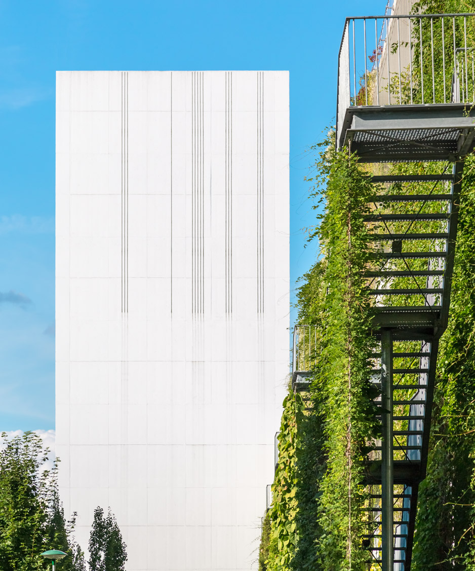 Center & mixed-use site management
