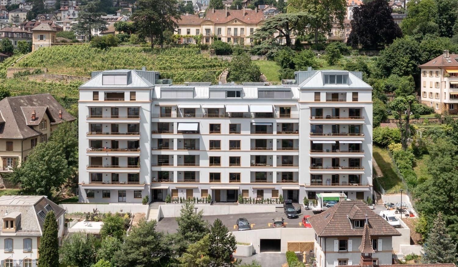 Rénovation et réaménagement d'une demeure de 1937 à Neuchâtel